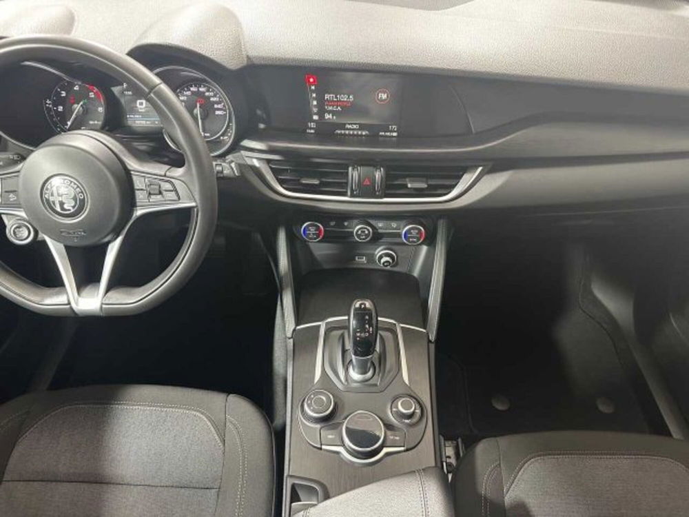 Alfa Romeo Stelvio usata a Sondrio (13)