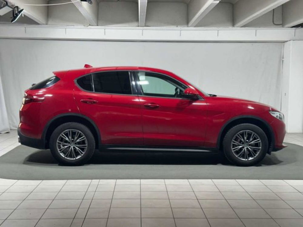 Alfa Romeo Stelvio usata a Sondrio (6)