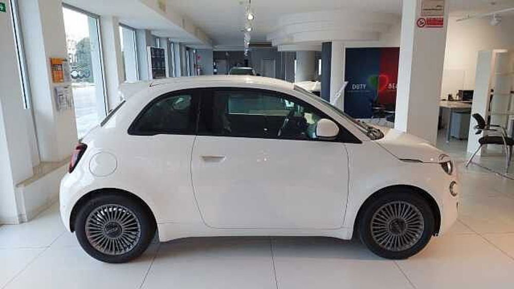 Fiat 500e usata a Ancona (5)