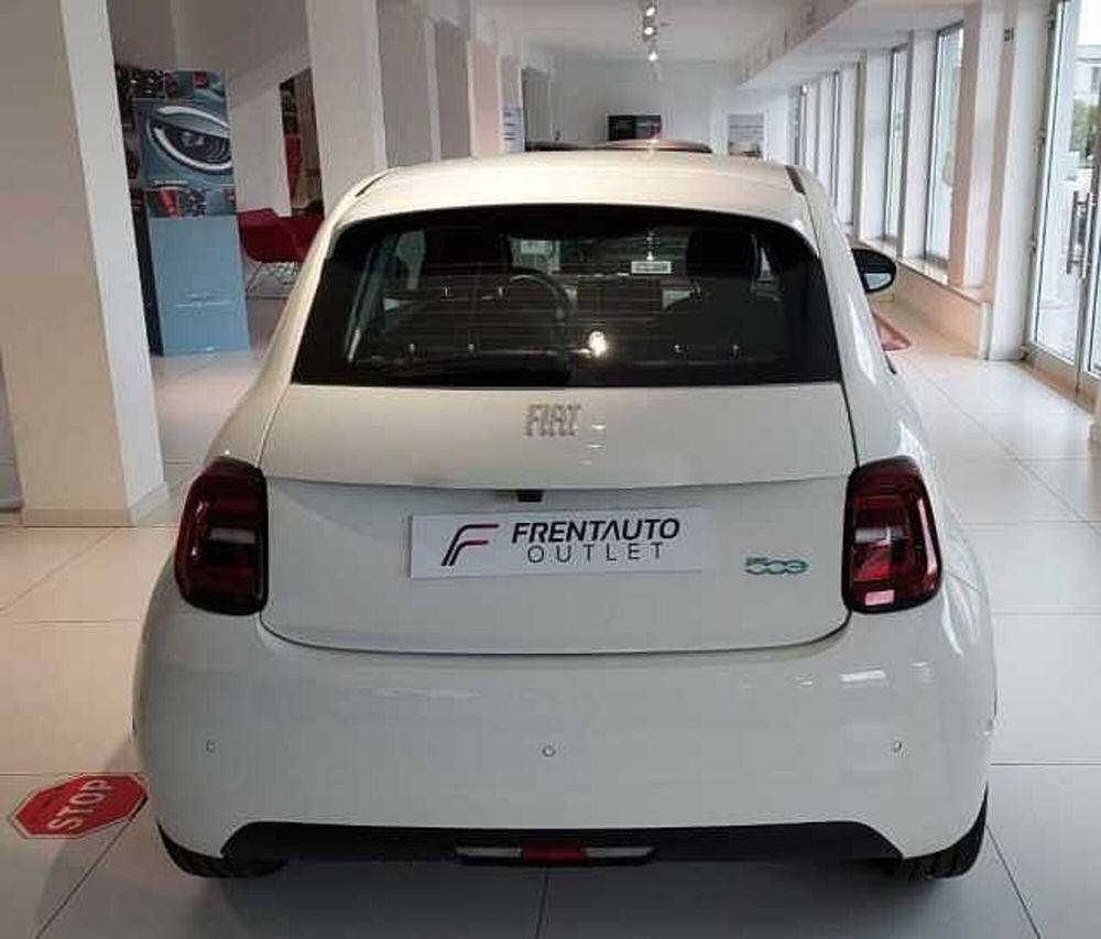 Fiat 500e usata a Ancona (7)