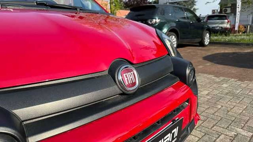 Fiat Panda Cross usata a Milano (19)