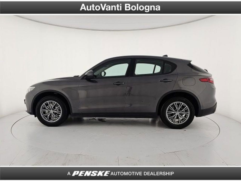 Alfa Romeo Stelvio usata a Bologna (2)