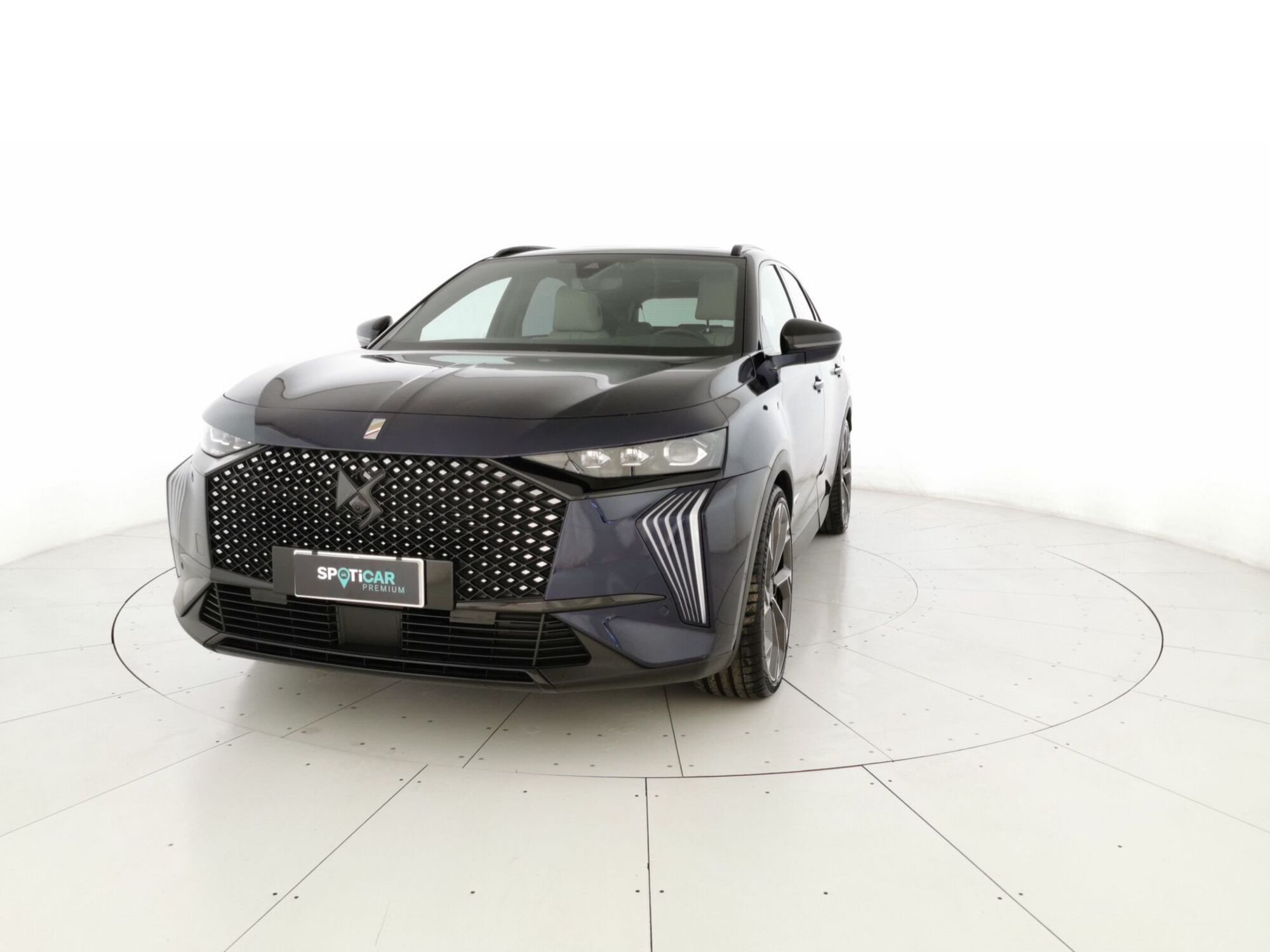 Ds DS 7 DS7 1.6 e-tense phev Opera 4x4 360cv auto del 2023 usata a San Salvo