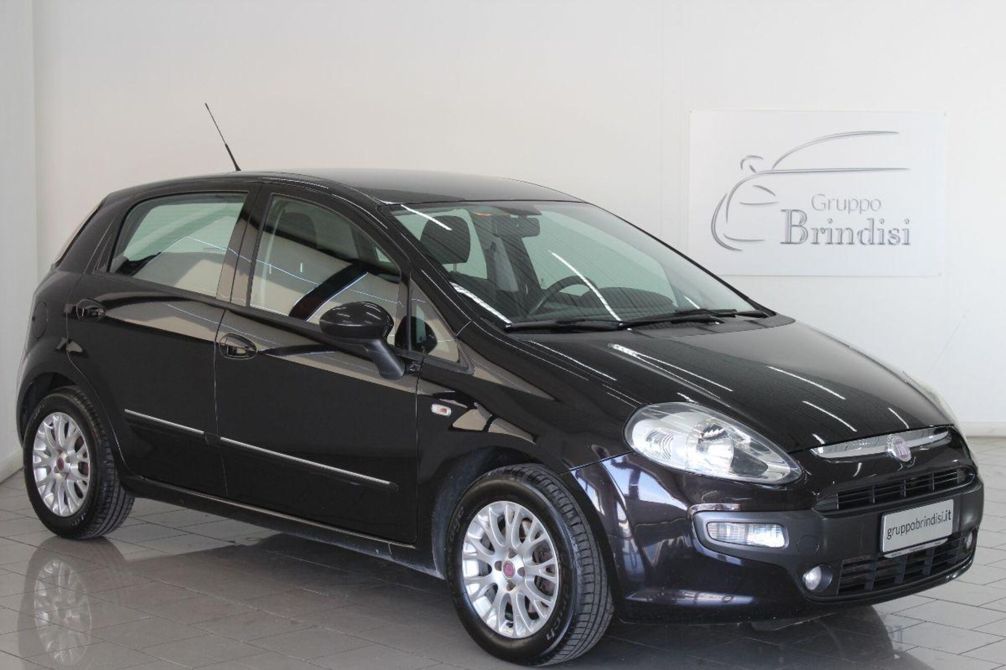 Fiat Punto Evo 1.3 Mjt 90 CV 5 porte Dualogic Dynamic del 2010 usata a Potenza