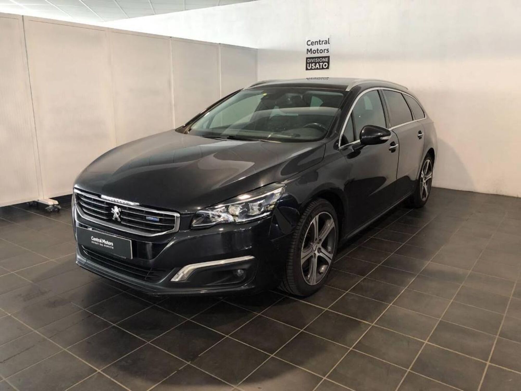 Peugeot 508 SW BlueHDi 180 EAT6 S&amp;S Allure  del 2015 usata a Torino