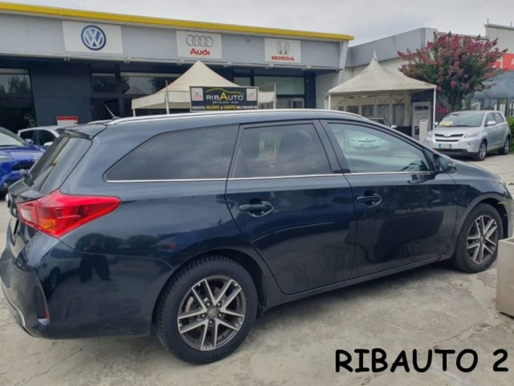 Toyota Auris usata a Cuneo (17)