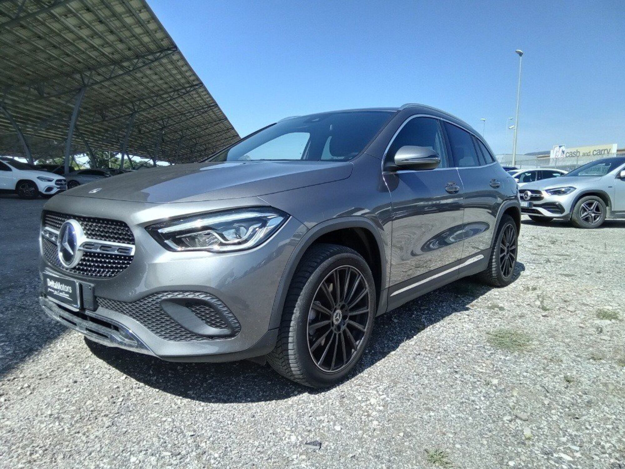 Mercedes-Benz GLA SUV 180 d Automatic Sport Plus del 2022 usata a Montecosaro