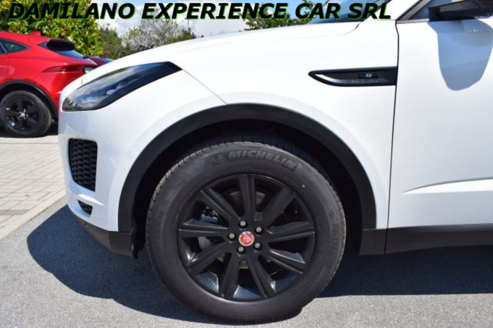 Jaguar E-Pace usata a Cuneo (9)