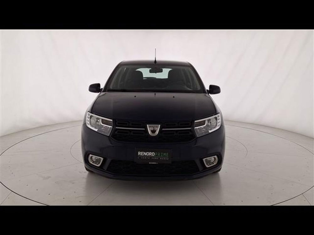 Dacia Sandero usata a Milano (4)