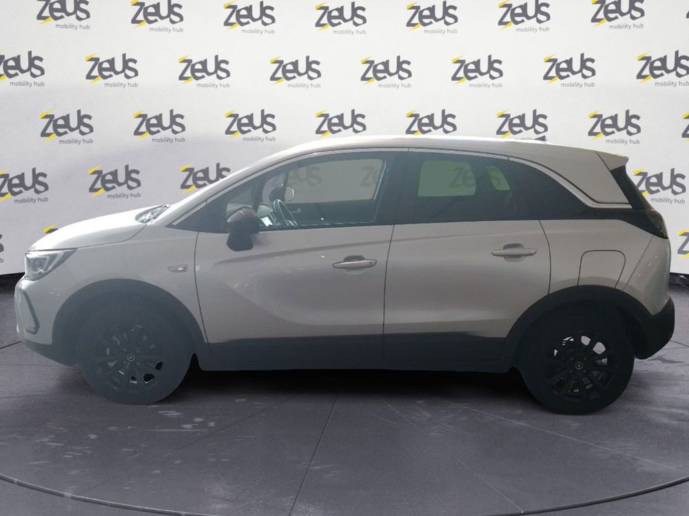 Opel Crossland nuova a Bologna (3)