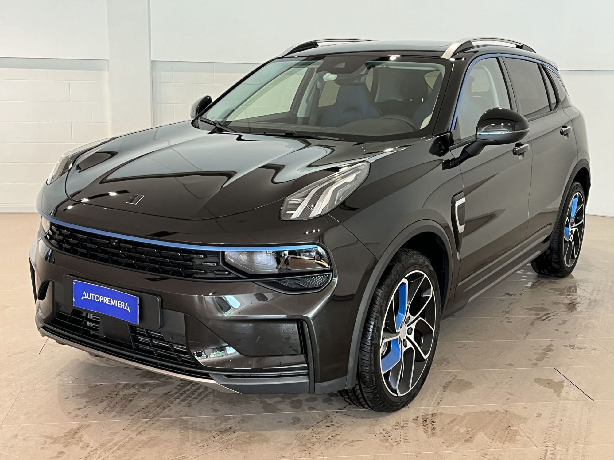 Lynk &amp; Co 01 01 1.5 td phev del 2022 usata a Como