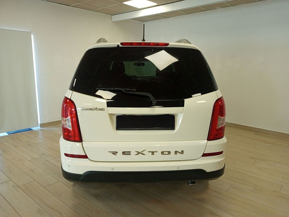 Ssangyong Rexton W usata a Torino (5)