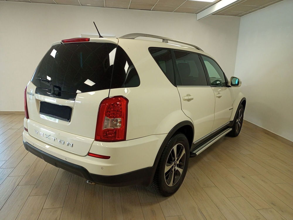 Ssangyong Rexton W usata a Torino (6)