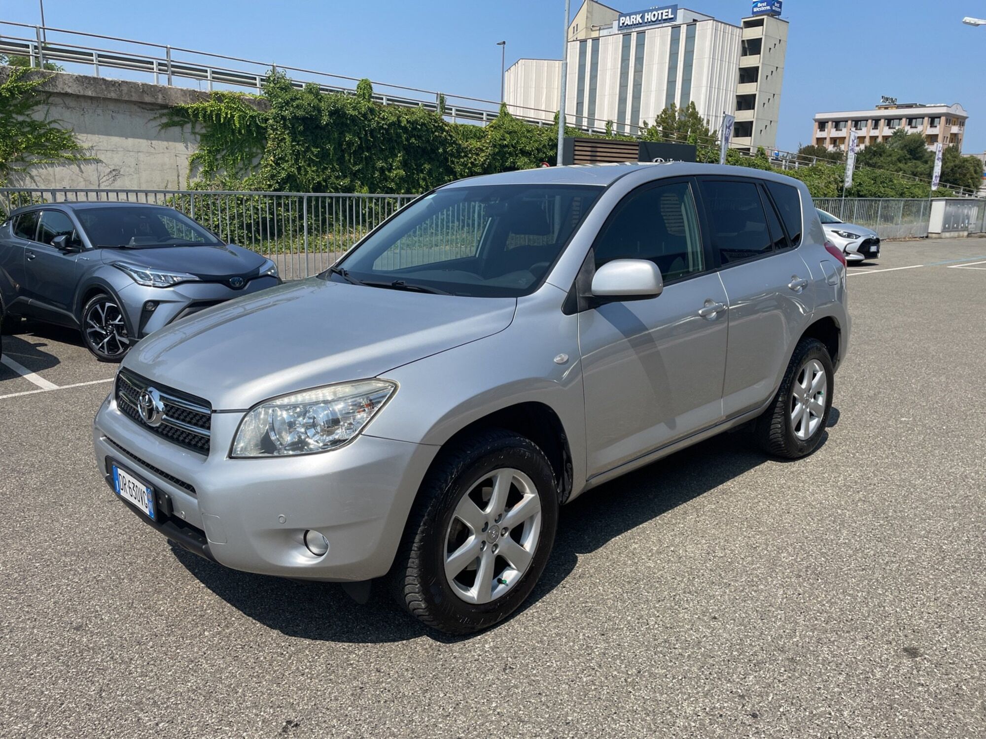 Toyota Rav4 2.0 aut. Sol del 2008 usata a Piacenza