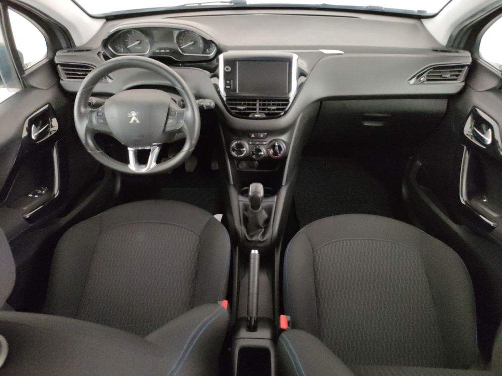 Peugeot 208 usata a Roma (9)