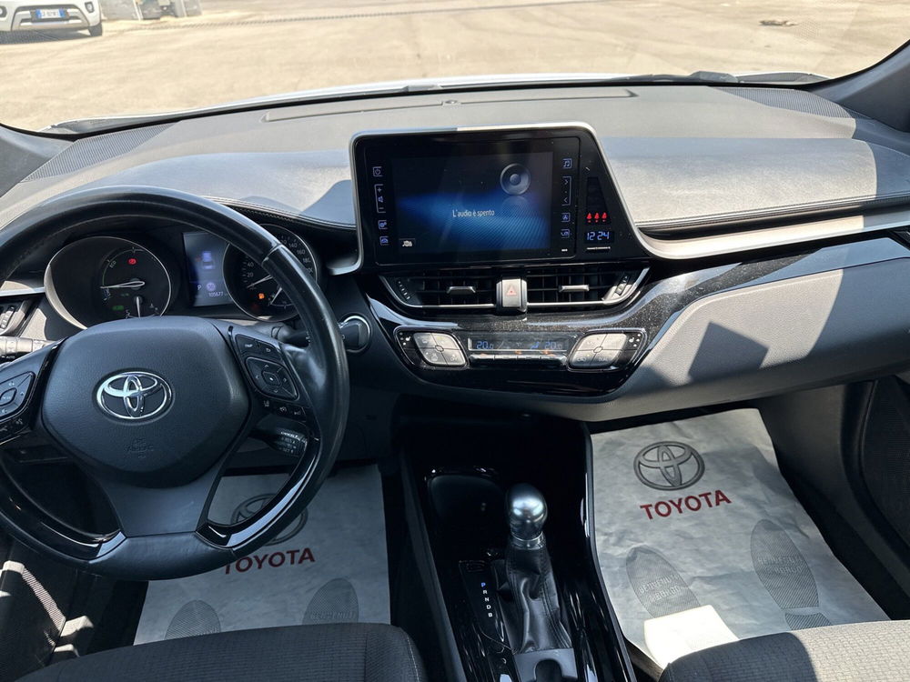 Toyota Toyota C-HR usata a Siracusa (9)