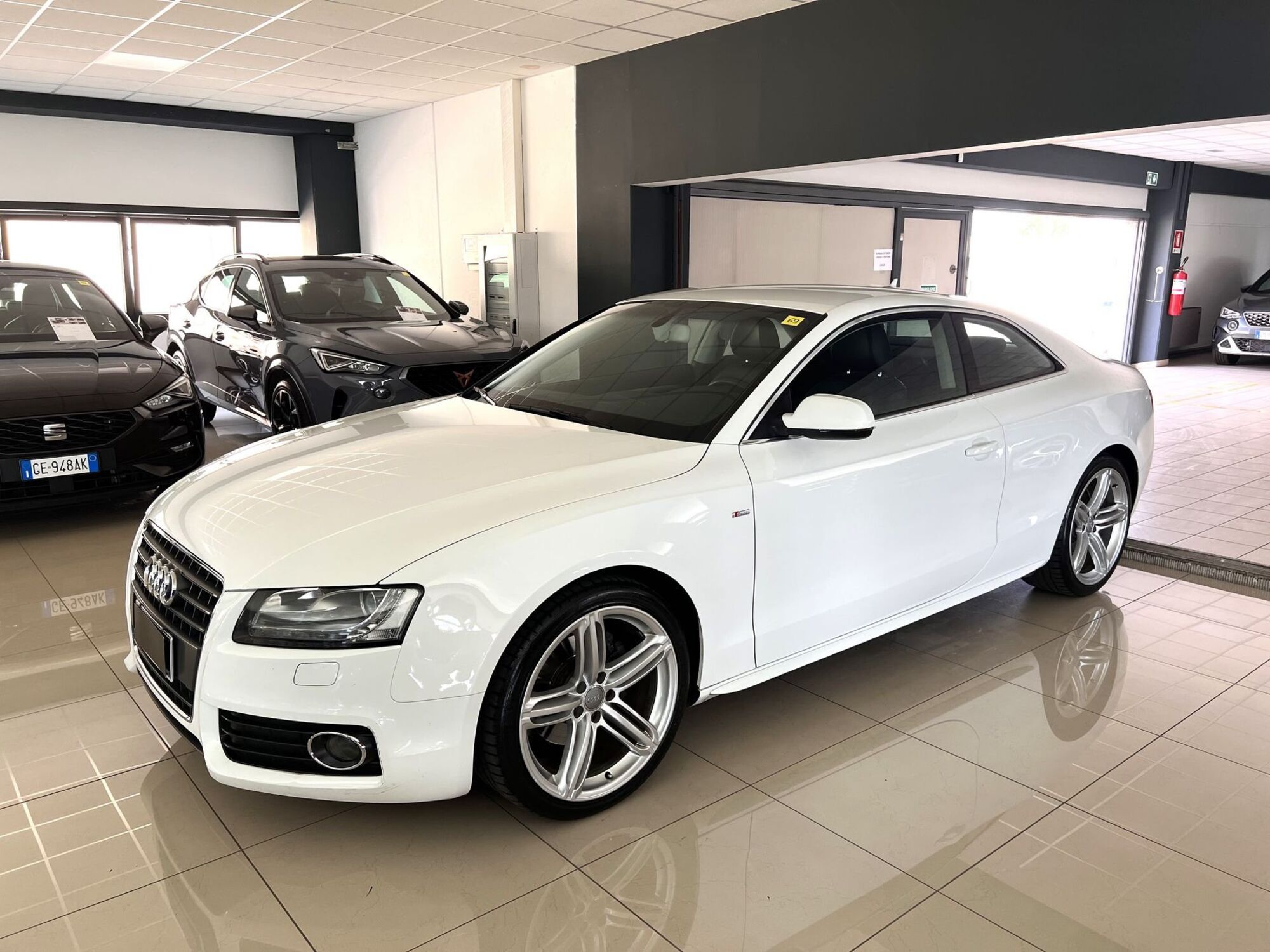 Audi A5 Coup&eacute; 1.8 TFSI 160 CV del 2011 usata a Ferrara