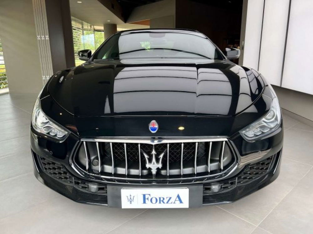 Maserati Ghibli usata a Torino (2)