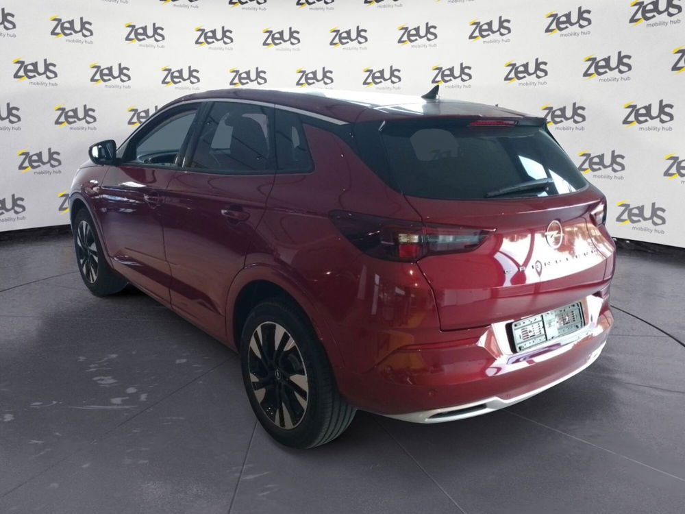 Opel Grandland nuova a Bologna (15)