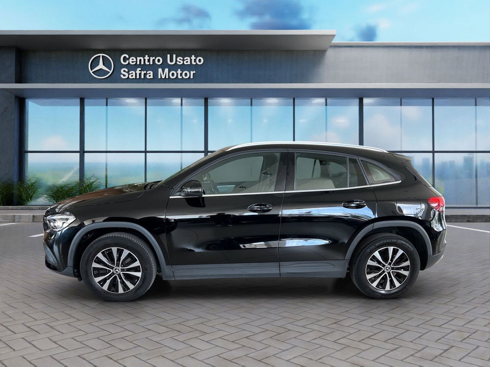 Mercedes-Benz GLA SUV usata a Cosenza (3)