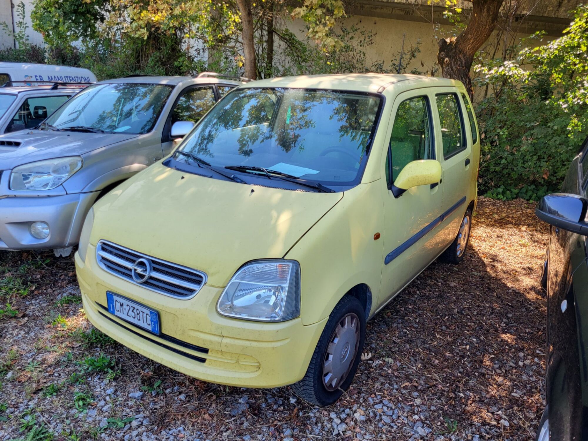 Opel Agila 1.0 12V Club  del 2004 usata a Terranuova Bracciolini