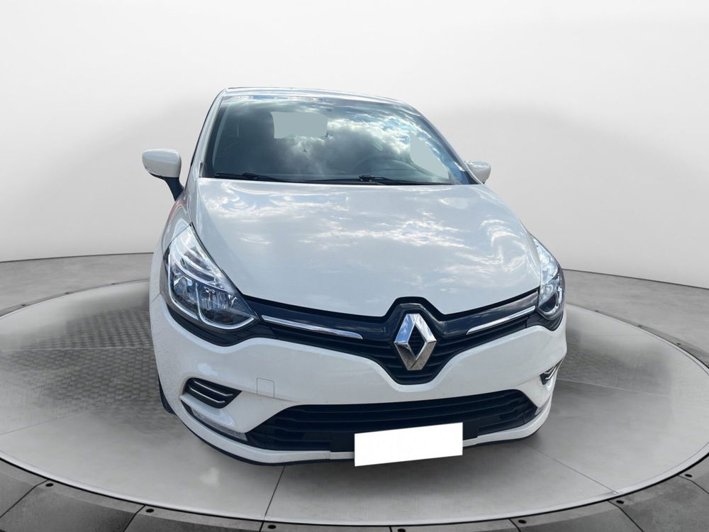 Renault Clio usata a L'Aquila (6)