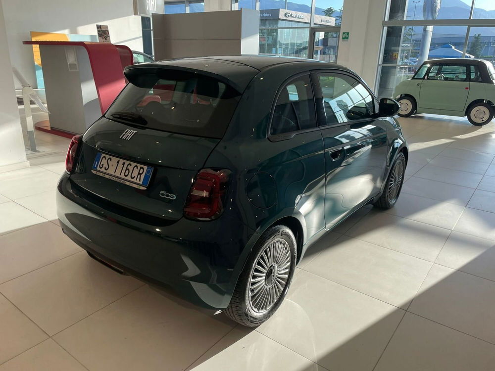 Fiat 500e nuova a Frosinone (10)