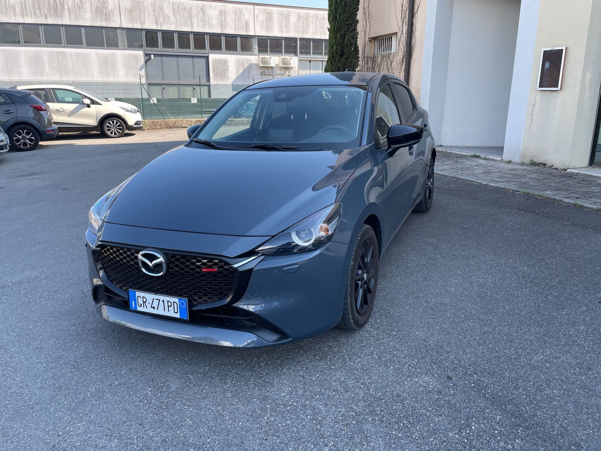 Mazda Mazda2 1.5 e-Skyactiv-G 90 CV M Hybrid Homura  del 2023 usata a Lucca