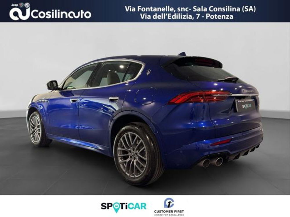 Maserati Grecale usata a Salerno (3)