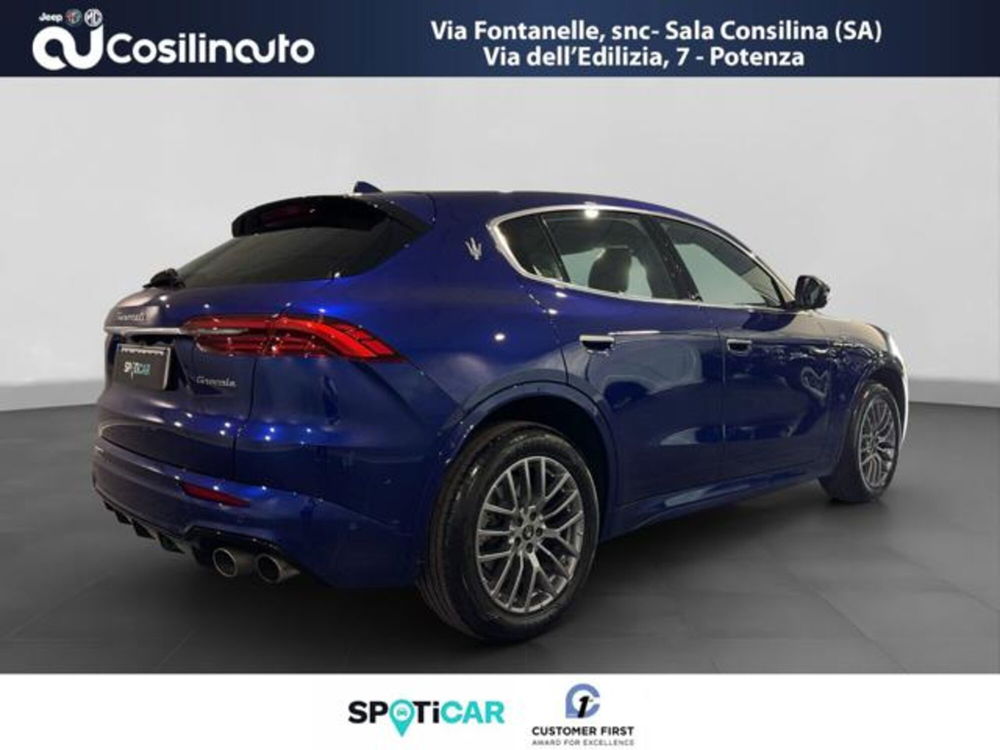 Maserati Grecale usata a Salerno (5)