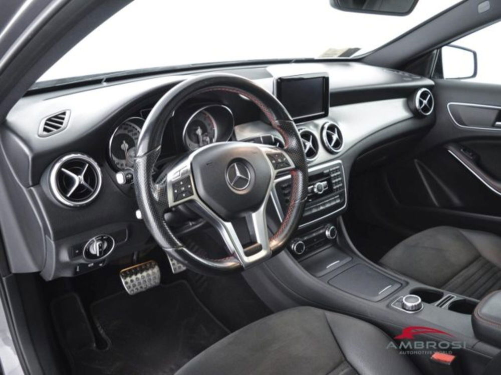 Mercedes-Benz GLA SUV usata a Perugia (8)