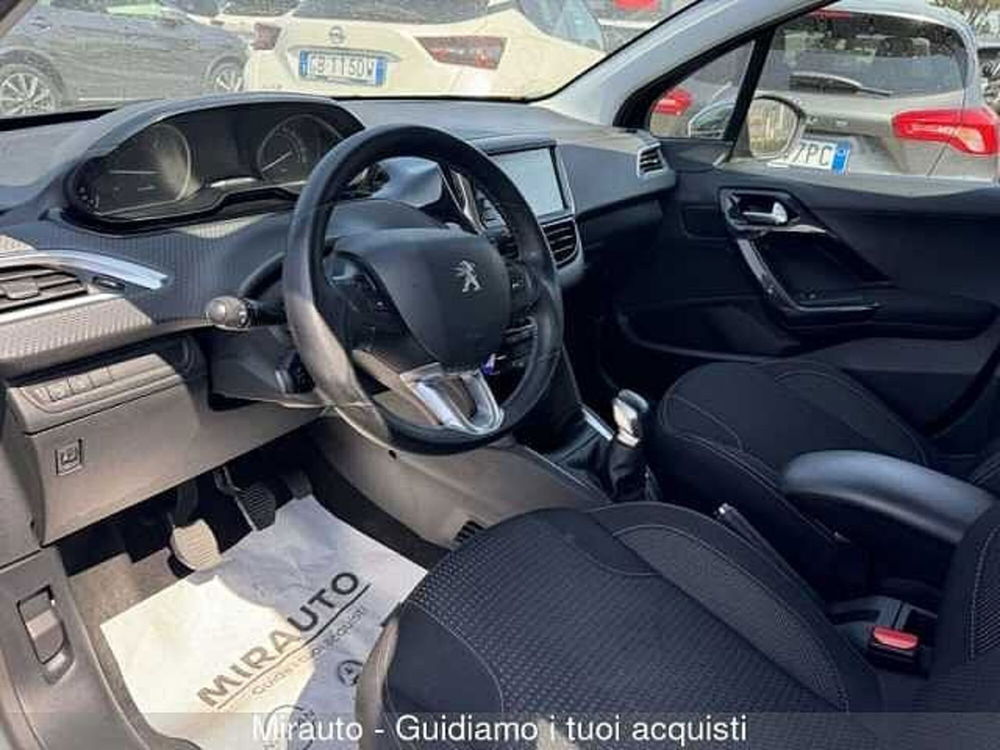 Peugeot 208 usata a Roma (10)