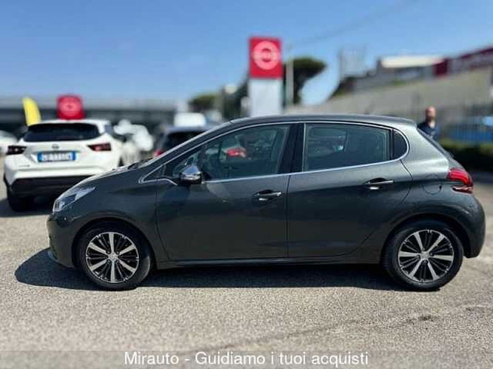 Peugeot 208 usata a Roma (4)