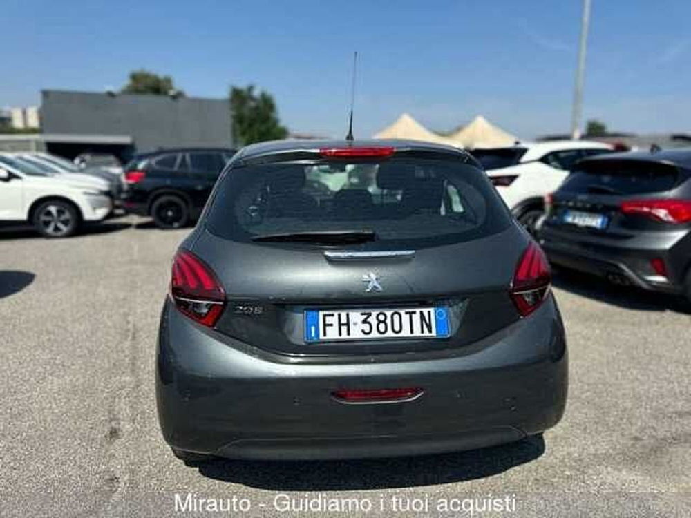 Peugeot 208 usata a Roma (6)