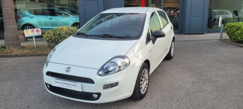 Fiat Punto usata a Napoli (2)