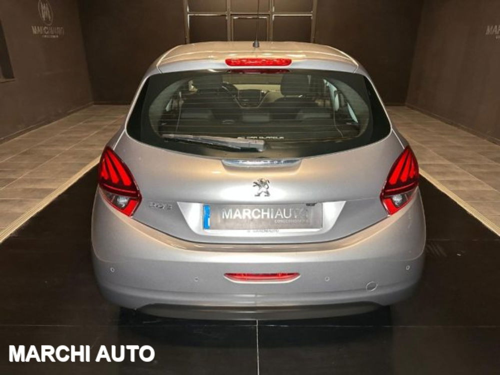 Peugeot 208 usata a Perugia (6)