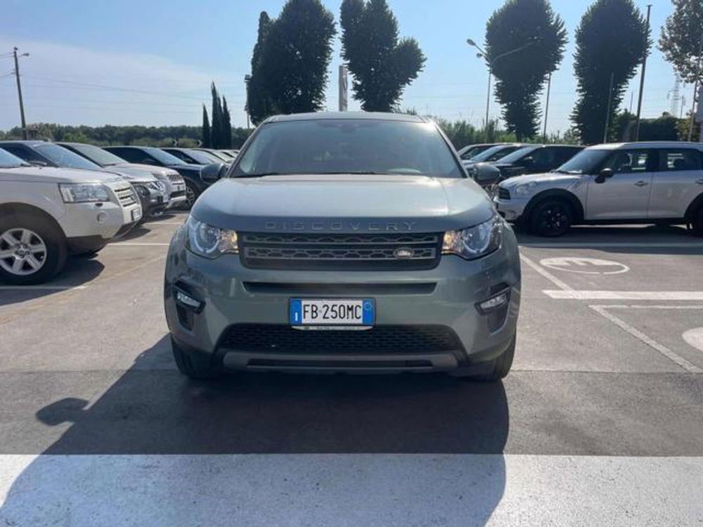 Land Rover Discovery Sport usata a Lucca