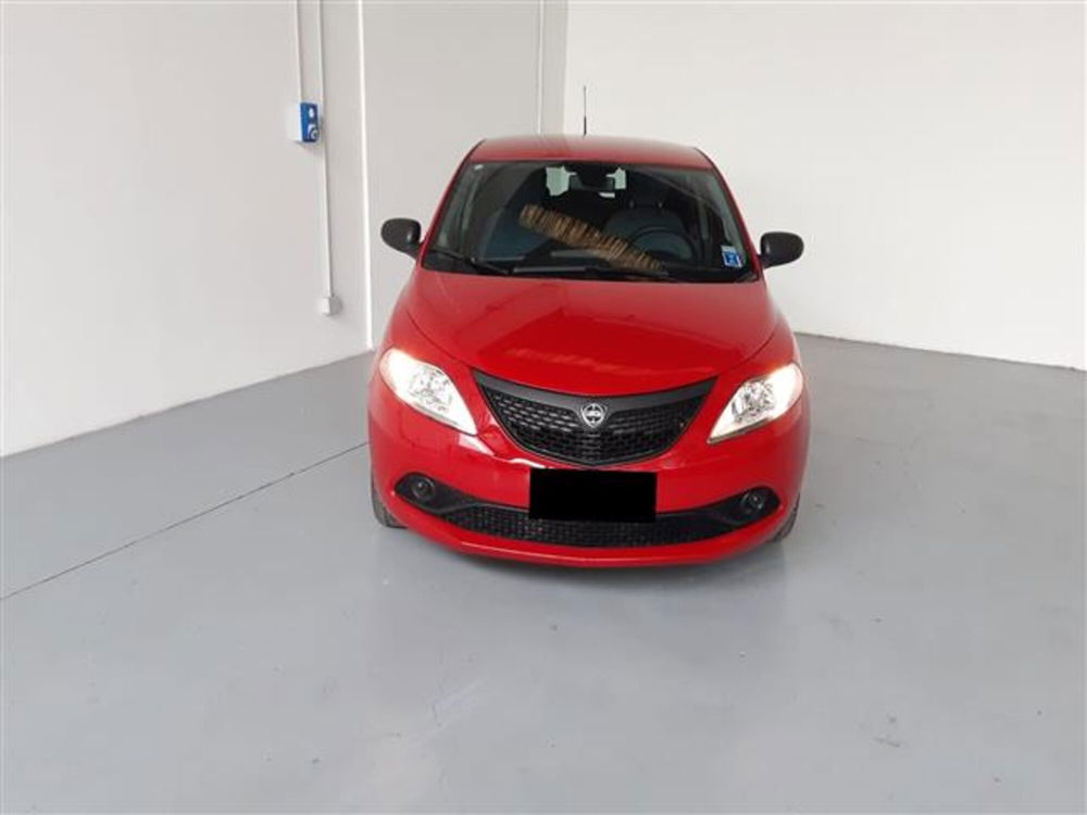 Lancia Ypsilon usata a Asti (6)