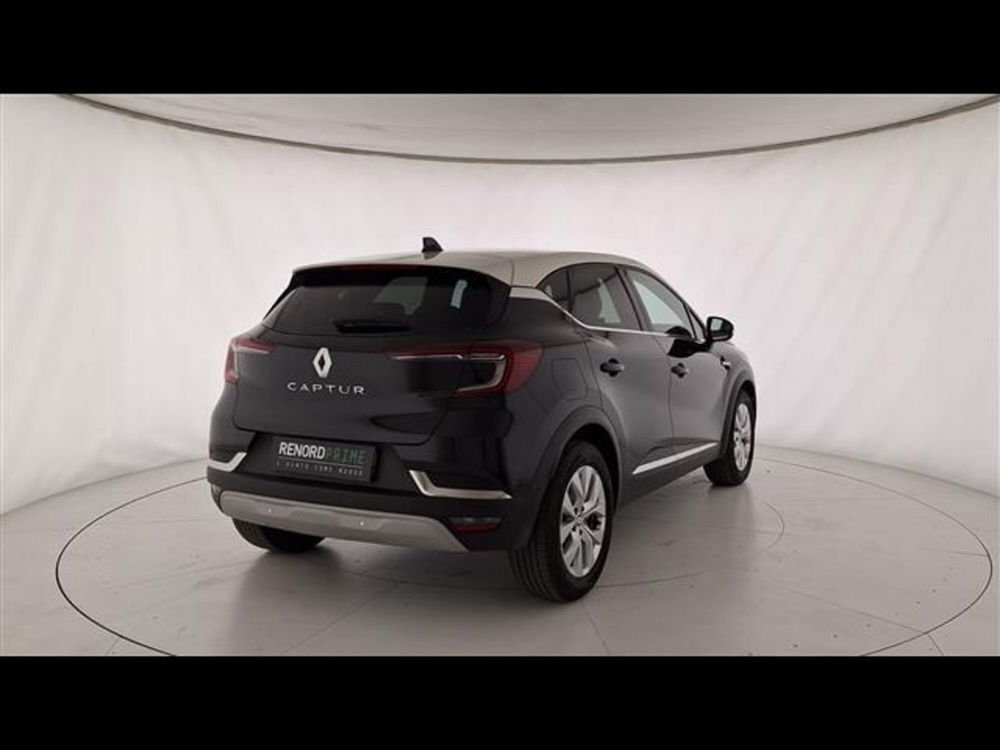 Renault Captur usata a Milano (4)