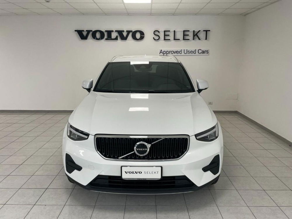 Volvo XC40 nuova a Como (3)