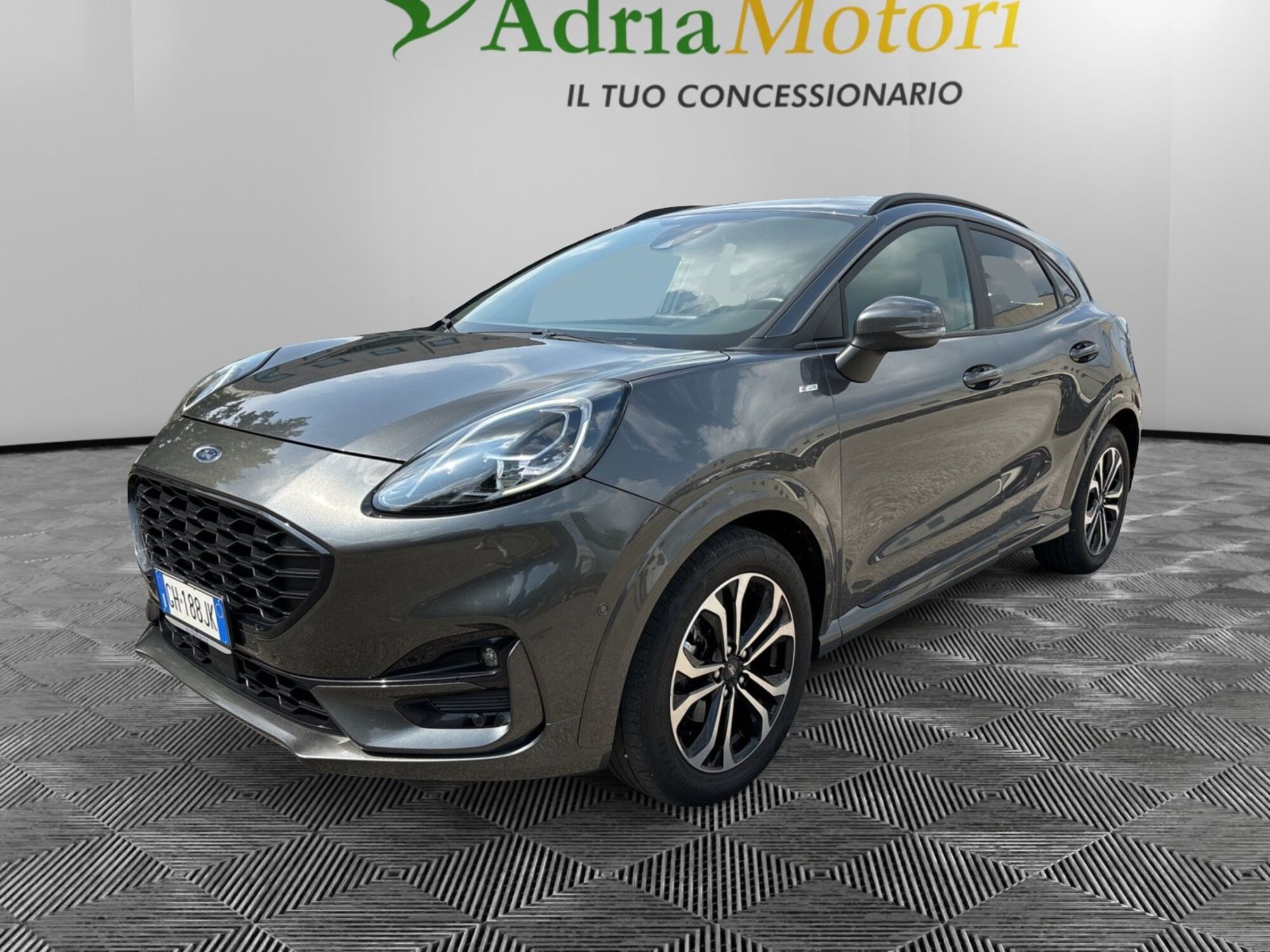 Ford Puma 1.0 EcoBoost Hybrid 125 CV S&amp;S aut. ST-Line X  del 2022 usata a Pordenone