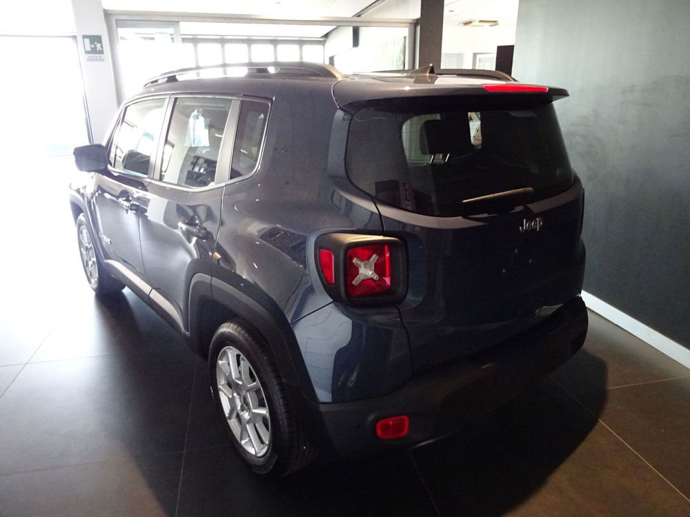 Jeep Renegade nuova a Lucca (3)