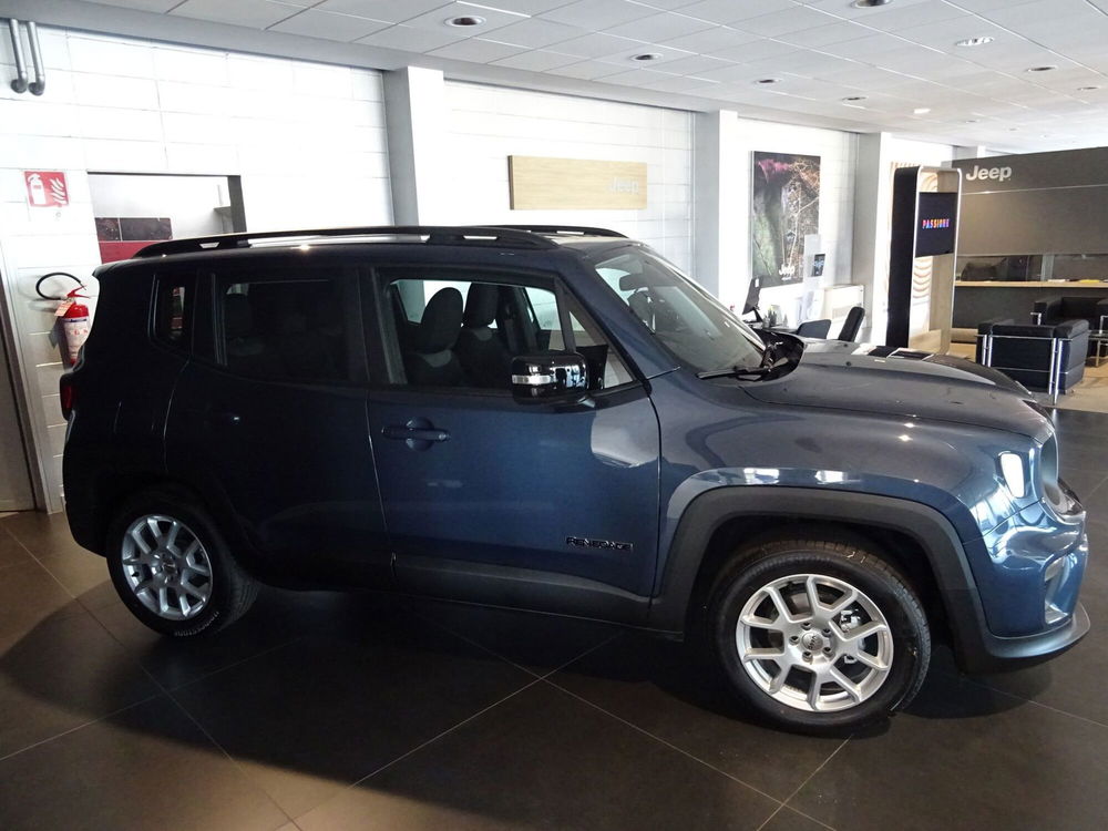 Jeep Renegade nuova a Lucca (5)