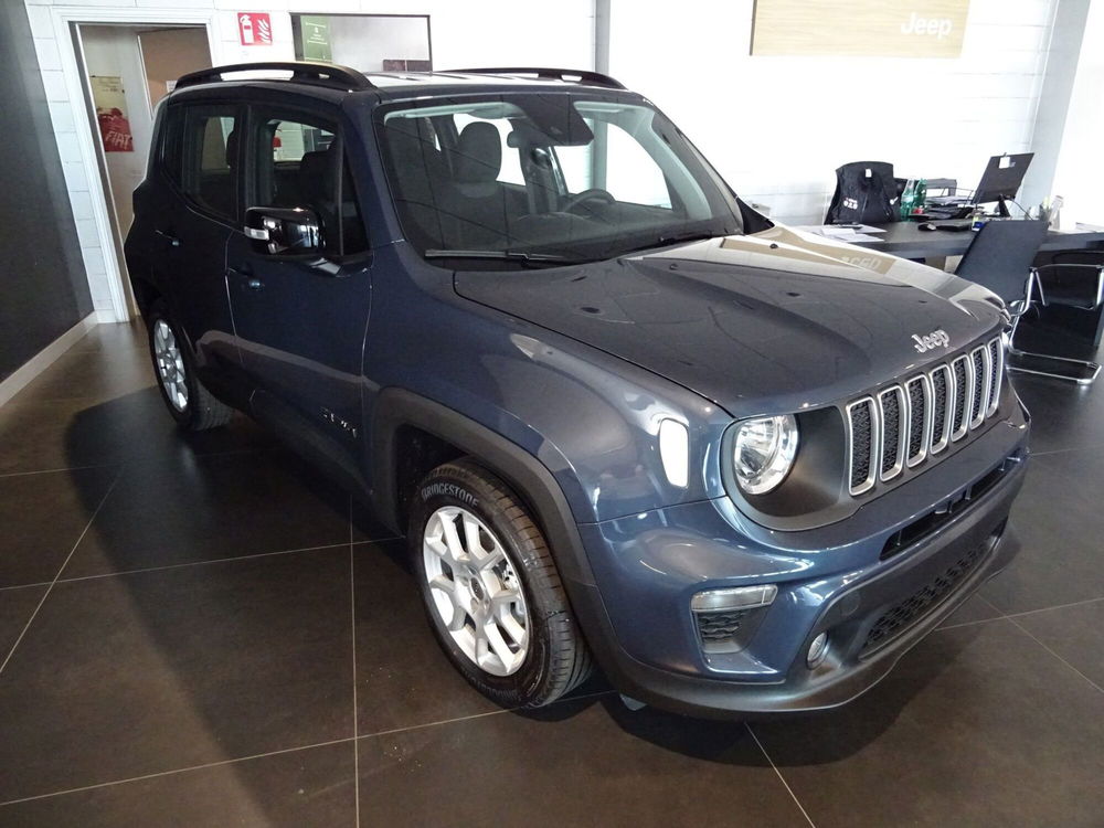 Jeep Renegade nuova a Lucca (6)