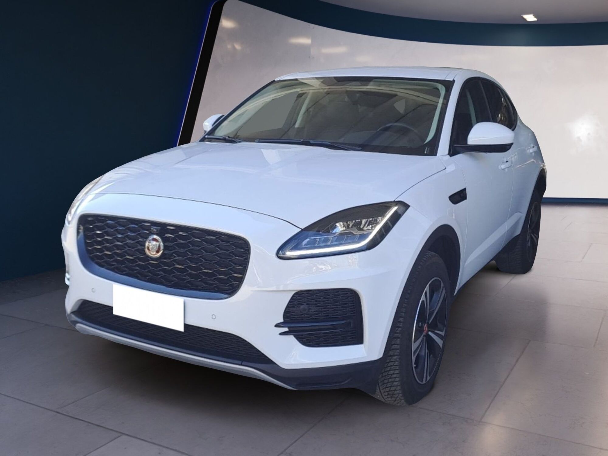 Jaguar E-Pace 2.0D I4 163 CV AWD Auto S  del 2021 usata a Pescara