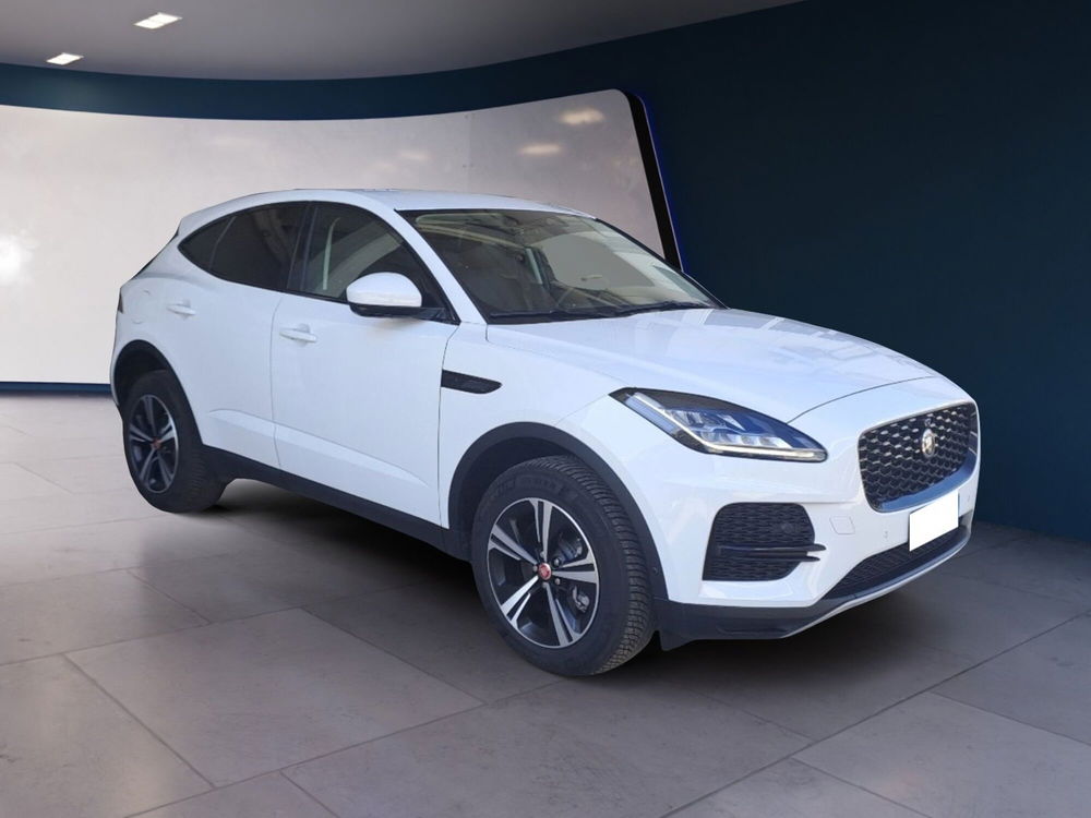 Jaguar E-Pace usata a Pescara (2)