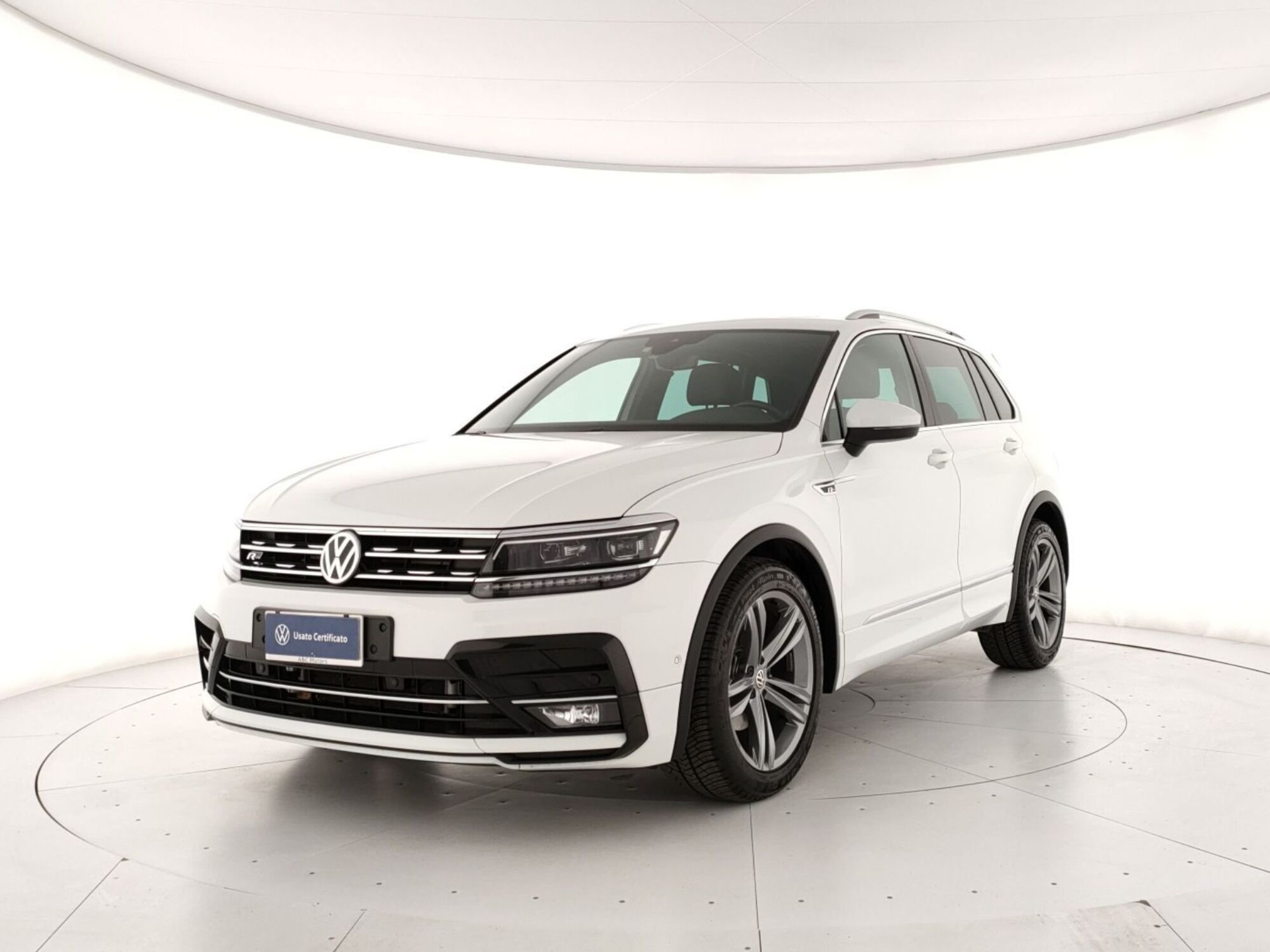 Volkswagen Tiguan 2.0 TDI SCR DSG 4MOTION Executive BMT del 2018 usata a Torre Annunziata