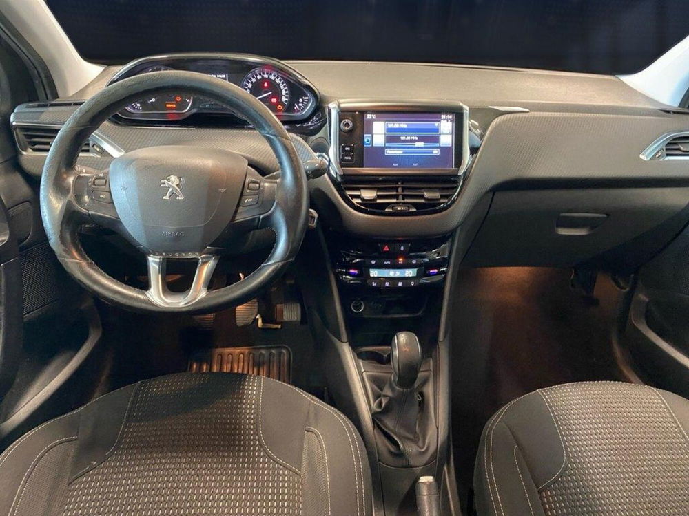 Peugeot 208 usata a Torino (5)