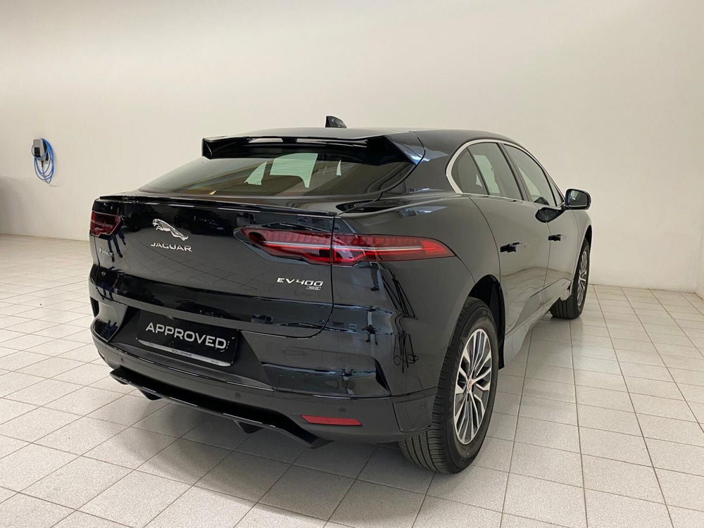 Jaguar I-Pace usata a Novara (2)