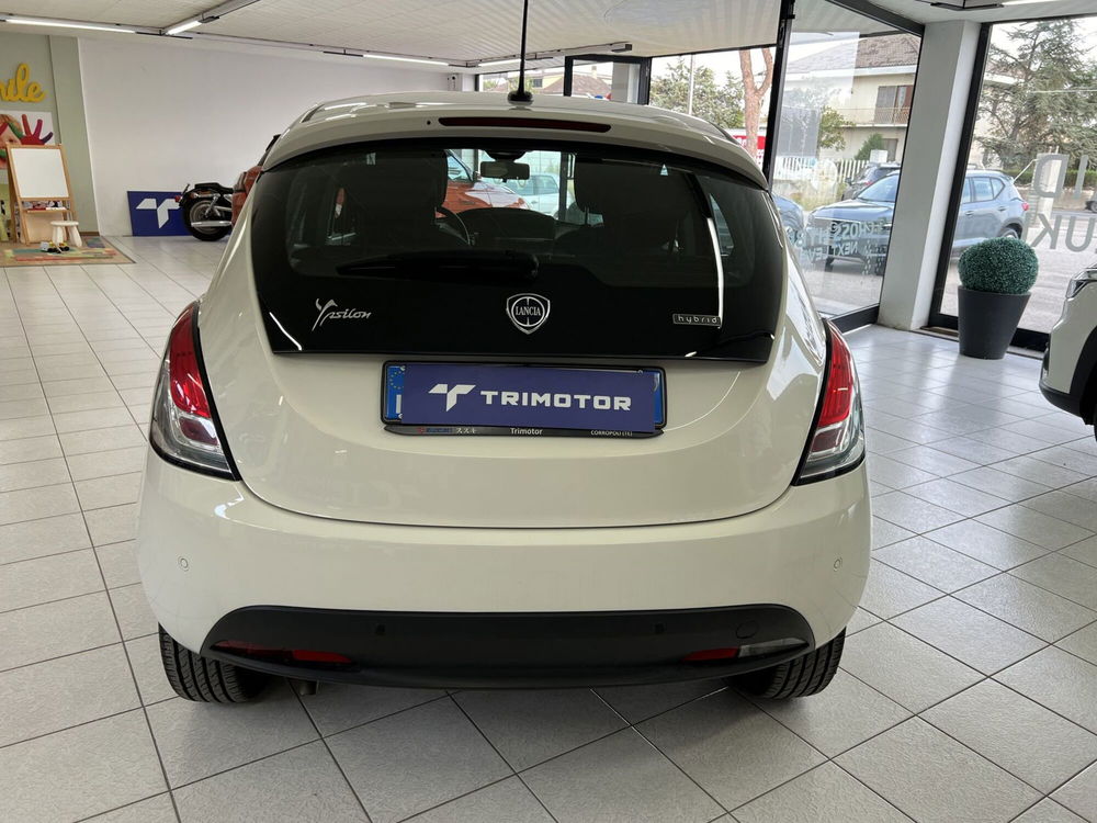 Lancia Ypsilon usata a Teramo (4)